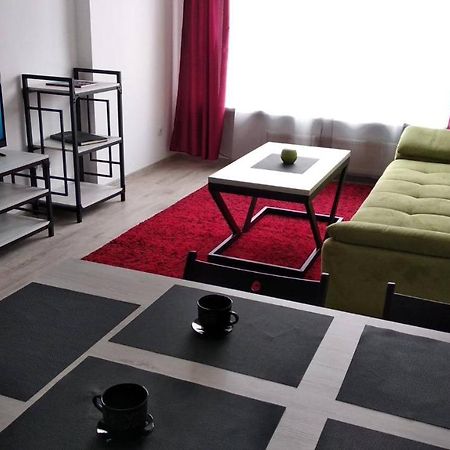 Fly Up Home Apartment Boryspilʼ 外观 照片