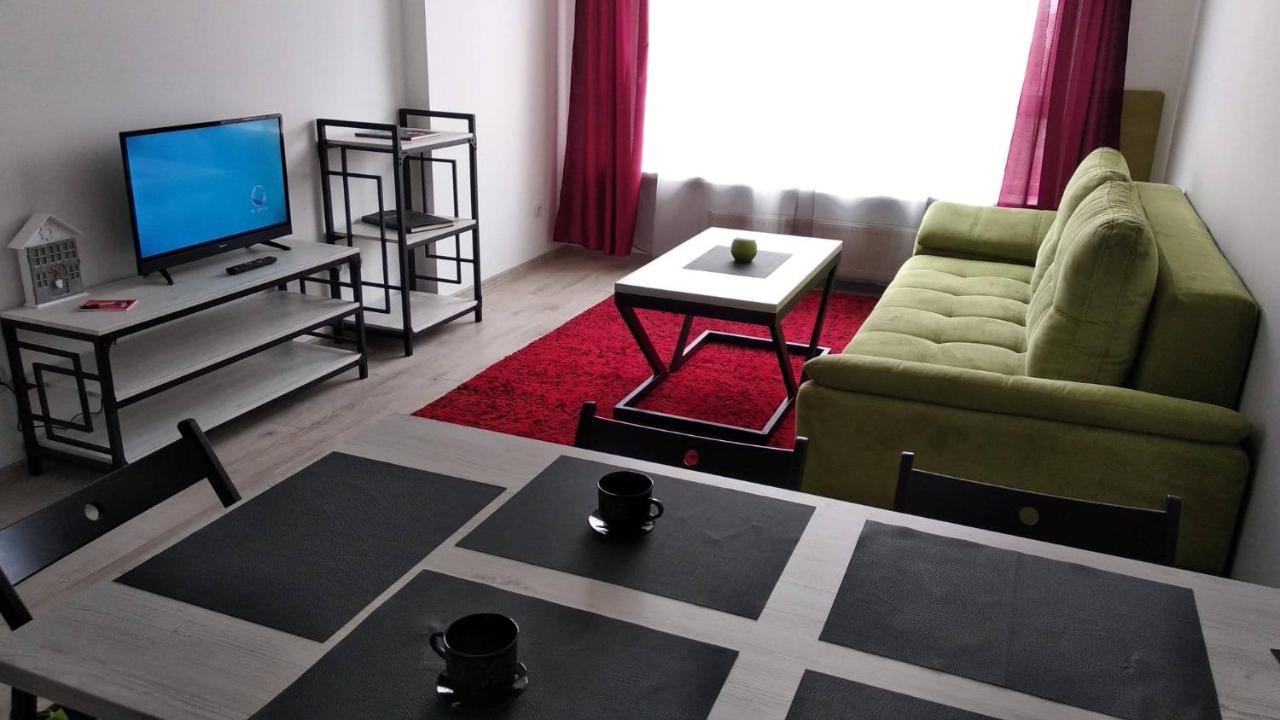 Fly Up Home Apartment Boryspilʼ 外观 照片