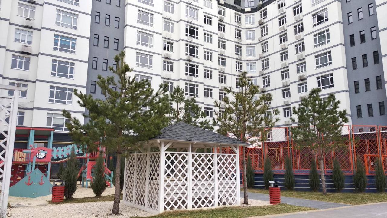Fly Up Home Apartment Boryspilʼ 外观 照片